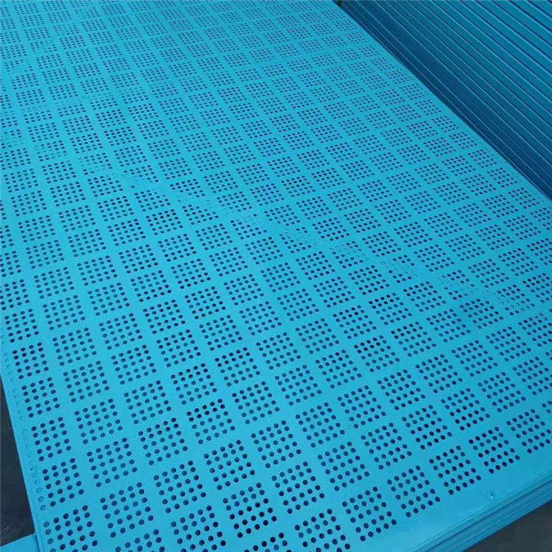守護高空安全的衛士 詳解外架鋼板網與爬架網片的應用與優勢